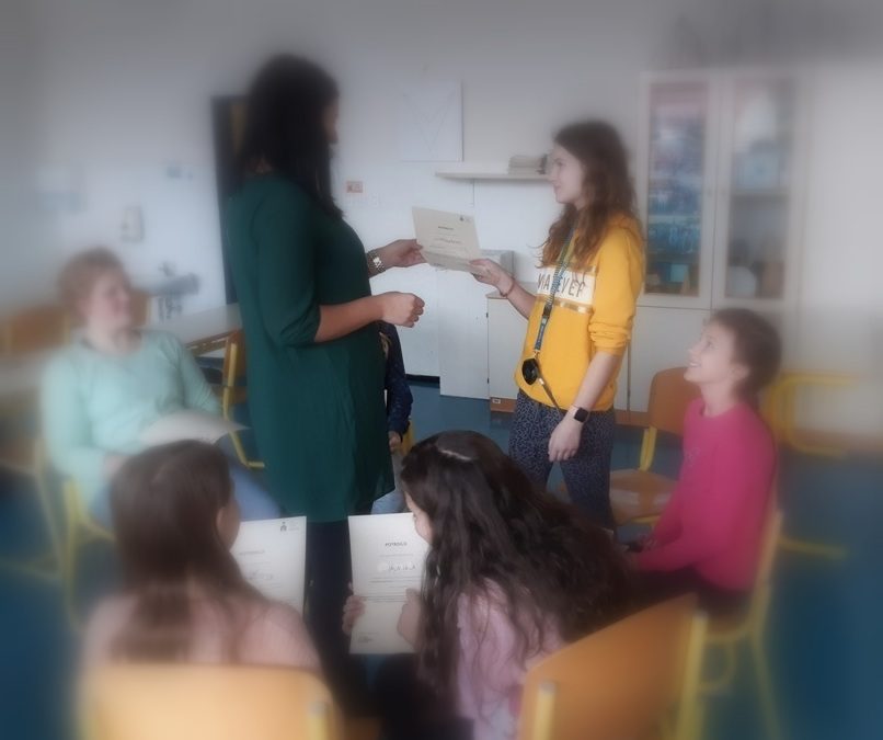 Projekt medvrstniške mediacije na osnovnih šolah